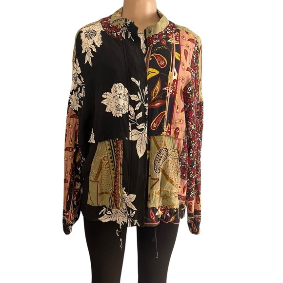 Tru Luxe Floral Patchwork Zipper Snap Front Drawstring Bohemian Jacket - Picture 2 of 9